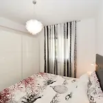 Sia House شقة