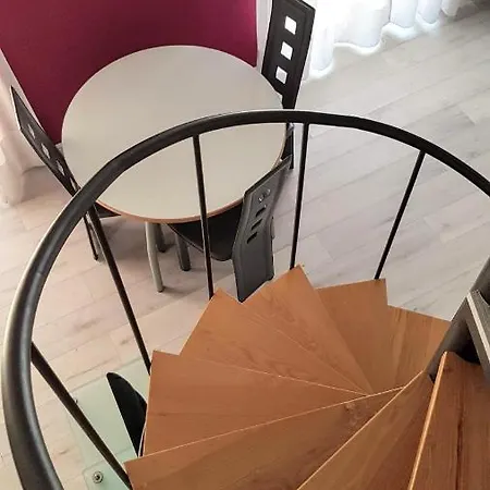 Sia House