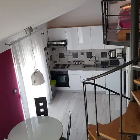 Apartman Sia House Póla