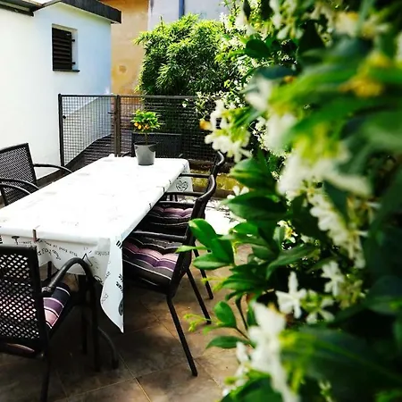 Sia House Apartman Póla