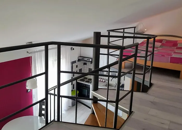 아파트 Sia House